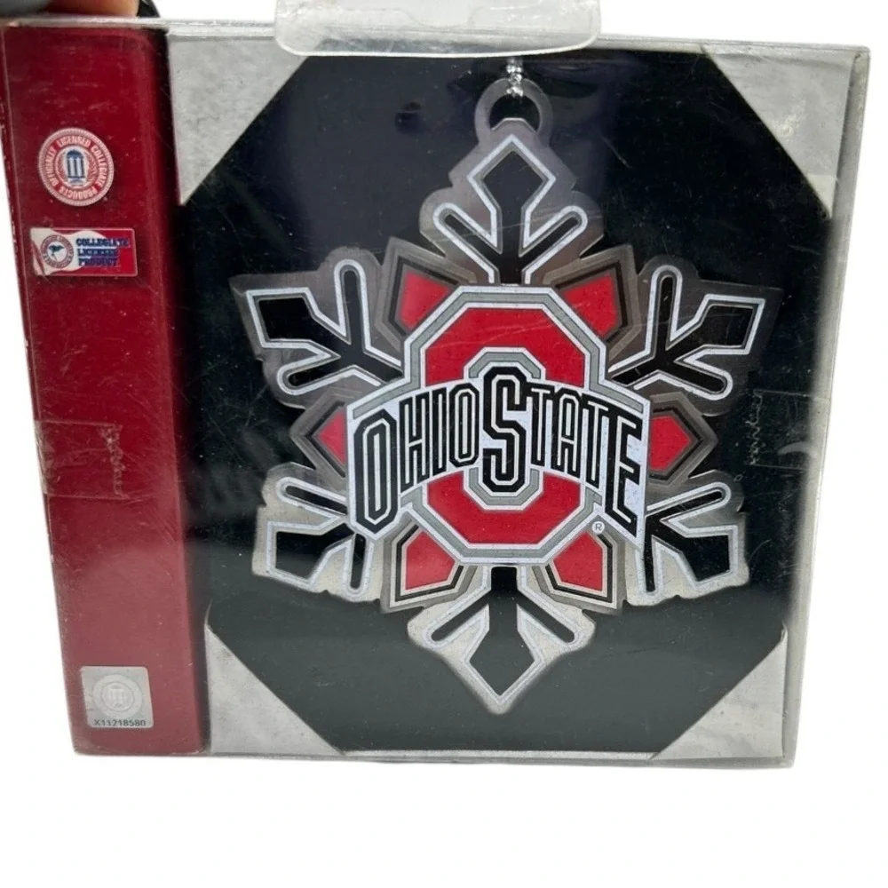 NEW Ohio State‎ Buckeyes Snowflake Ornament Forever Collectibles NCAA Licensed